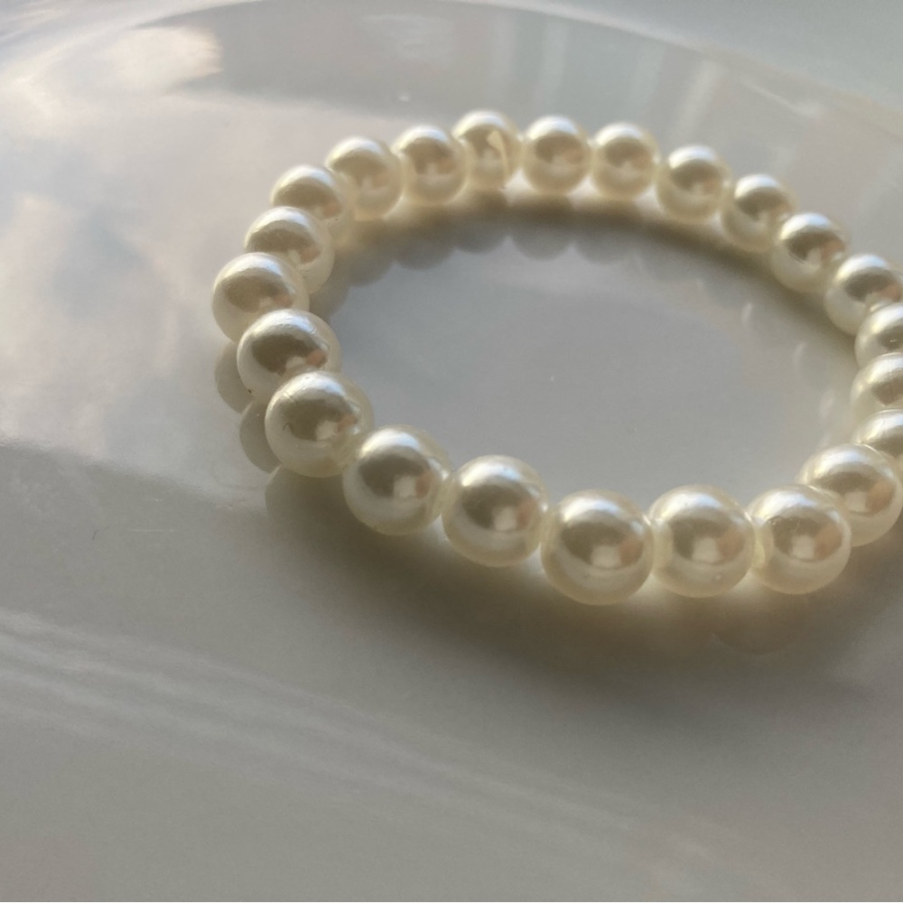 Exquisitely Delicate Freshwater Vintage & Simply Style  Pearl Bracelet - Picture 5 of 11